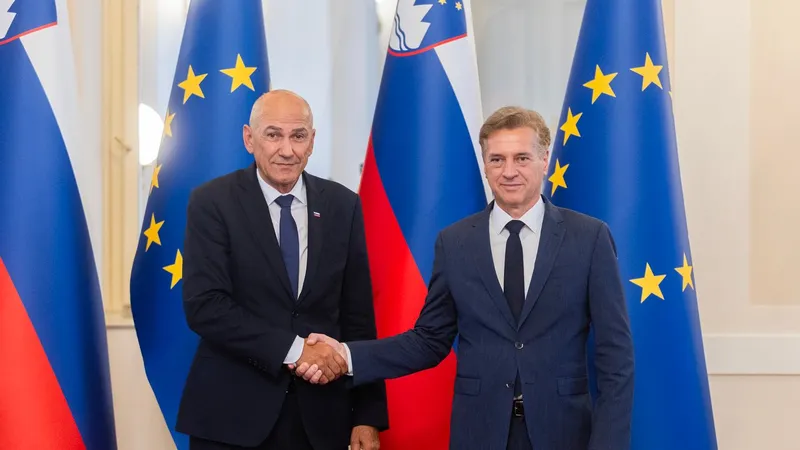 Janez Janša toži Roberta Goloba in Luko Mesca zaradi izjav v volilni kampanji