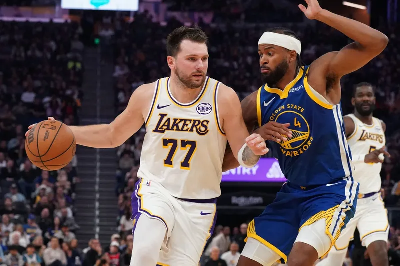 Luka Dončić in LA Lakers zanesljivo premagali Sacramento Kings s 128:104