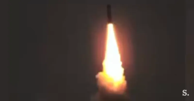 Francija preizkusila raketo M51.3, Rusija govori o militarizaciji Evrope