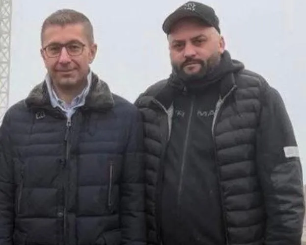 СДСМ бара одговори од Мицкоски за фотографии со уапсениот криминалец С.З. - Симе
