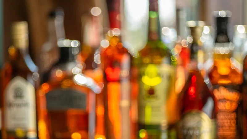 Ministrstvo za zdravje pripravlja osnutek zakona z rahljanjem omejitev alkohola