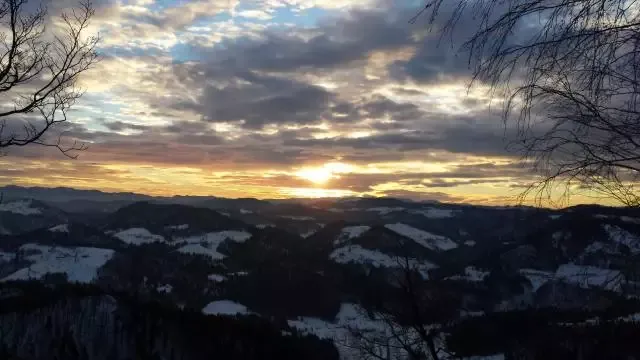 Prihod polarno mrzlega zraka in snežnih padavin v Slovenijo
