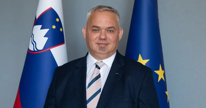 Tožilstvo zahtevalo preiskavo zoper državnega sekretarja Damijana Jaklina