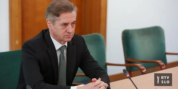 Premier Robert Golob pričal pred preiskovalno komisijo DZ o kanalu C0