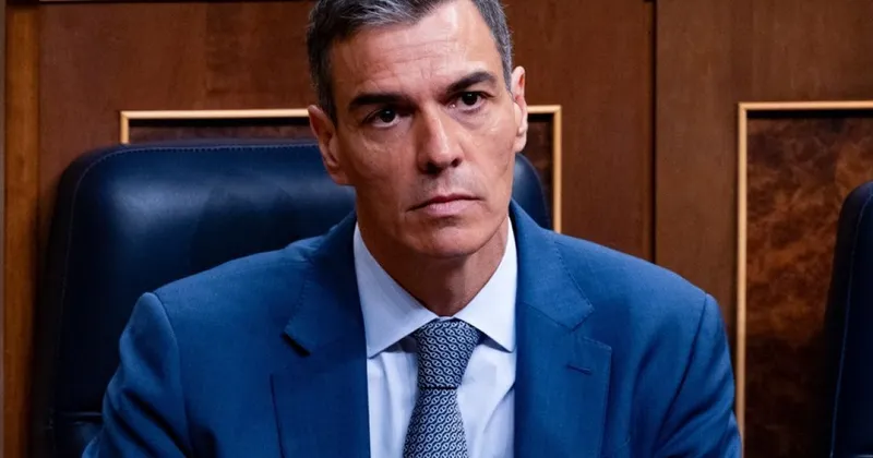 Sánchez zanika vpletenost Maroka in obtoži Rusijo dezinformacij o Ceuti