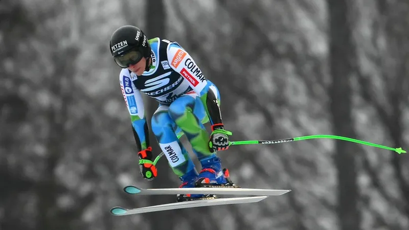 Emma Aicher zmagala v Trbižu, Ilka Štuhec na superveleslalomu brez uvrstitve