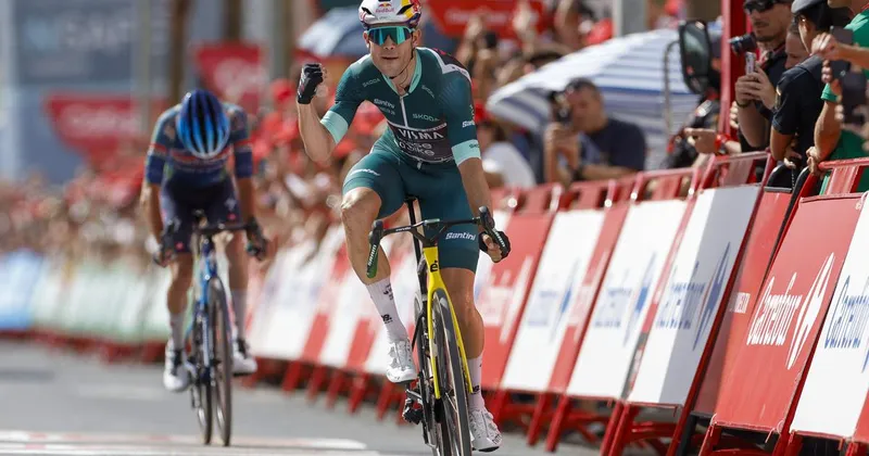 Wout van Aert zmagal v 13. etapi Vuelte, Roglič obdržal drugo mesto