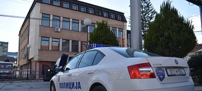 Полицијата идентификуваше тројца напаѓачи на двајца млади мажи во Гостивар