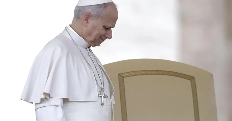Papež Leon XIV. bo operiran zaradi pljučnega nodula, okrevanje teden dni
