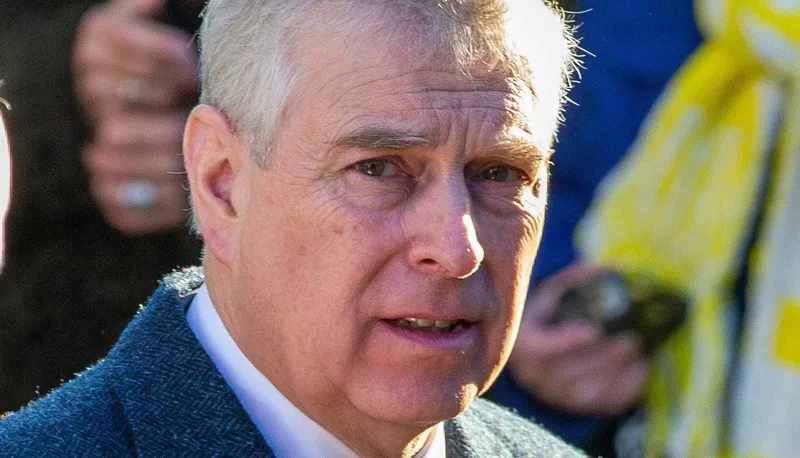 Britanska policija priznala nezakonitost nalogov za preiskavo princa Andrewa