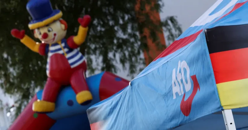 Slovenska stranka Resnica postala članica skupine Evropa suverenih narodov
