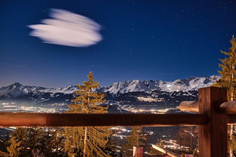 V eksploziji in požaru v Crans Montani umrlo 40 ljudi, 115 je poškodovanih