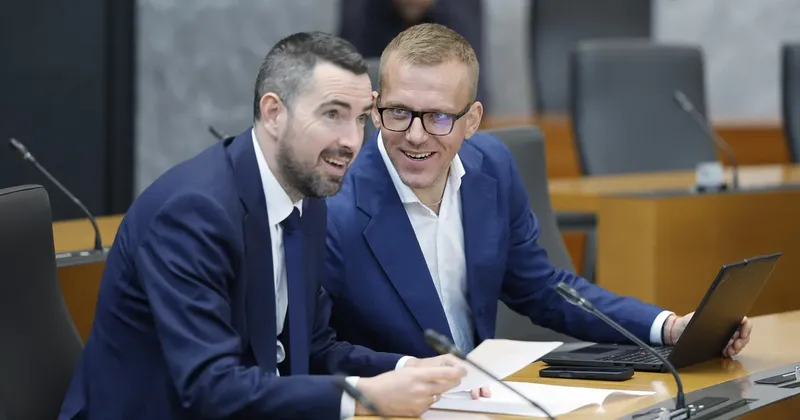 Poslanec Boris Mijič zavrnil odstop zaradi dolgov in napačne navedbe izobrazbe