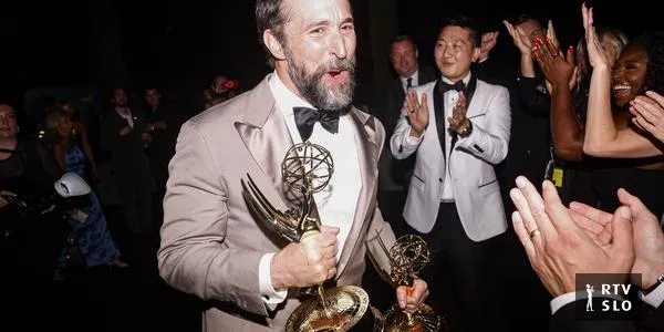78. podelitev emmyjev: Vdovin zaliv s 14 nagradami, Rhys z dvema glavnima
