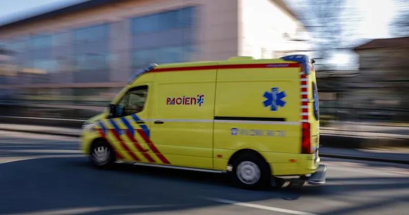 71-letni delavec umrl po padcu s strehe v naselju Budanje pri Ajdovščini
