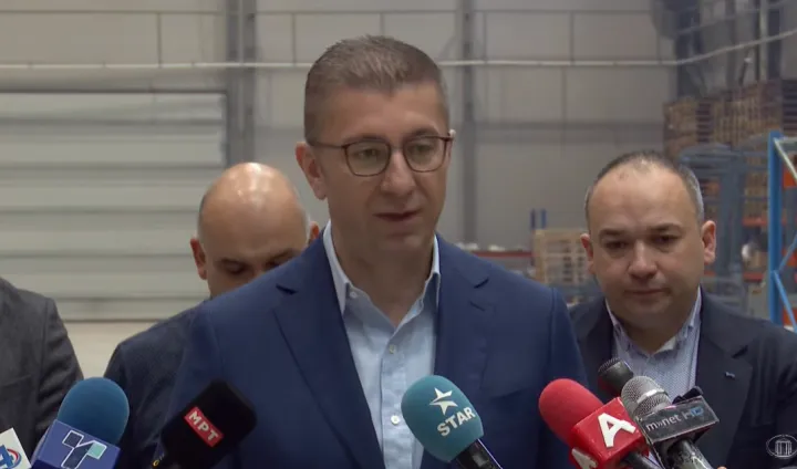 Мицкоски го брани Тошковски и упати остри критики до опозицијата за Карпош