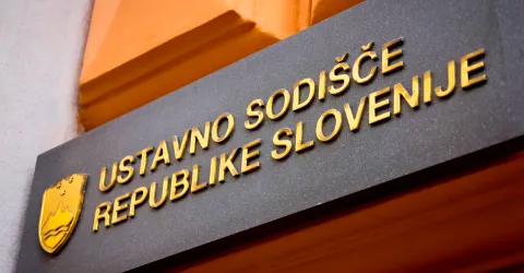 Dušan Keber in skupina državljanov vložili ustavno pritožbo zaradi volitev