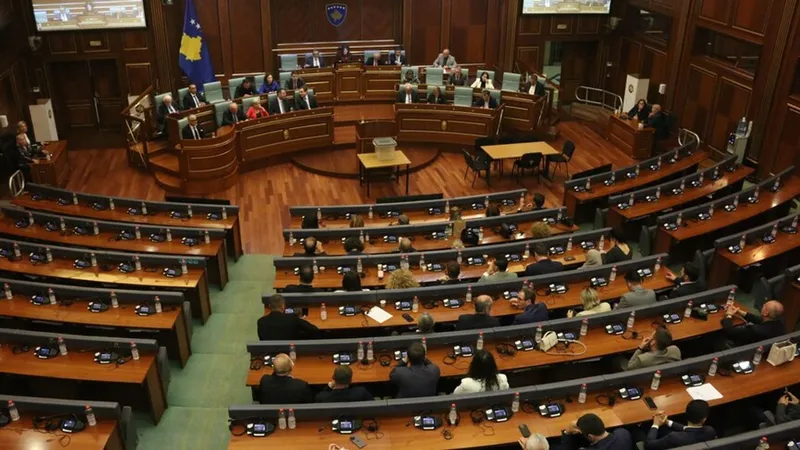 Косово на прагот на нови предвремени избори - МКД.МК
