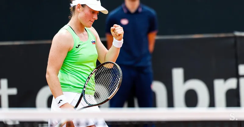 Zidanšek in Juvan izpadli v kvalifikacijah za Roland Garros