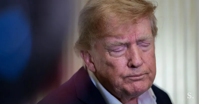 Trump prepovedal CNN, MSNBC in Politico v Belo hišo; mediji napovedali tožbo