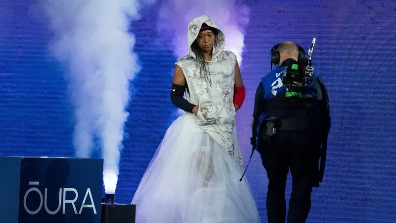 Naomi Osaka s poklonom Allenu Iversonu zmagala na OP ZDA