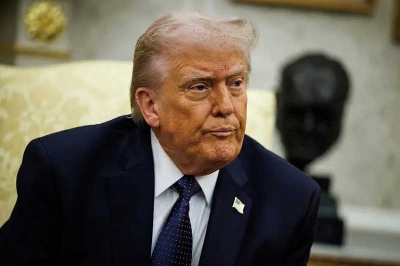 Donald Trump Španiji grozi s prekinitvijo trgovine zaradi baz in Irana