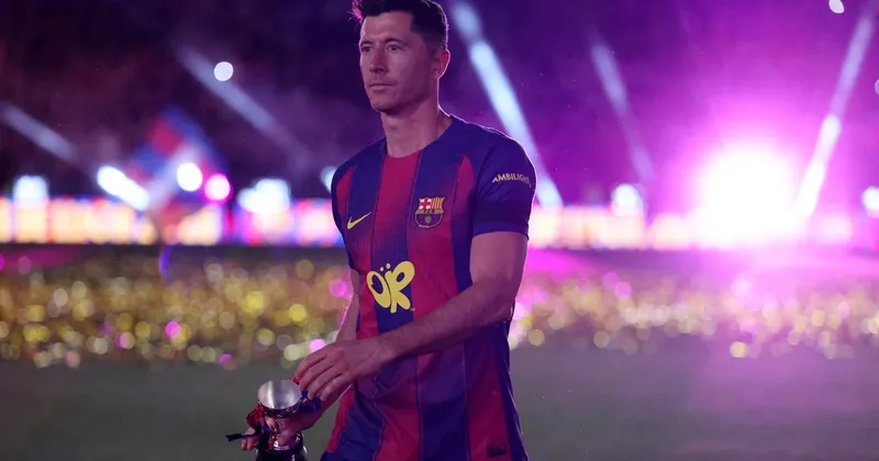 Robert Lewandowski napovedal odhod iz Barcelone po koncu sezone