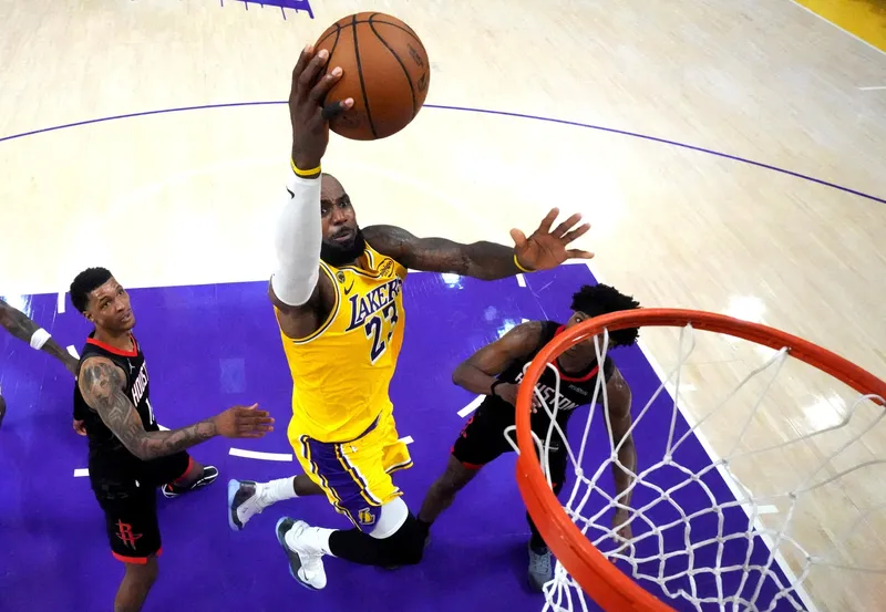 LeBron James zapušča Los Angeles Lakers, Luka Dončić prevzema vlogo vodje