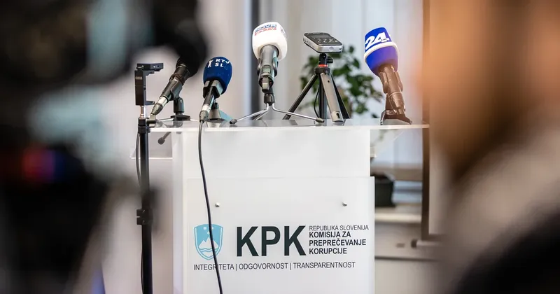 Nataša Pirc Musar je Katarino Bervar Sternad imenovala za predsednico KPK