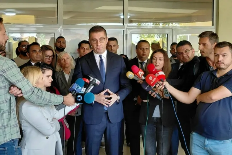 Муцунски и Петрова на средба во Софија за евроинтеграција