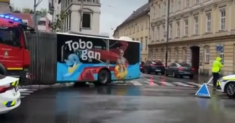 LPP in župan Janković po tragični nesreči avtobusa izrekli sožalje družini