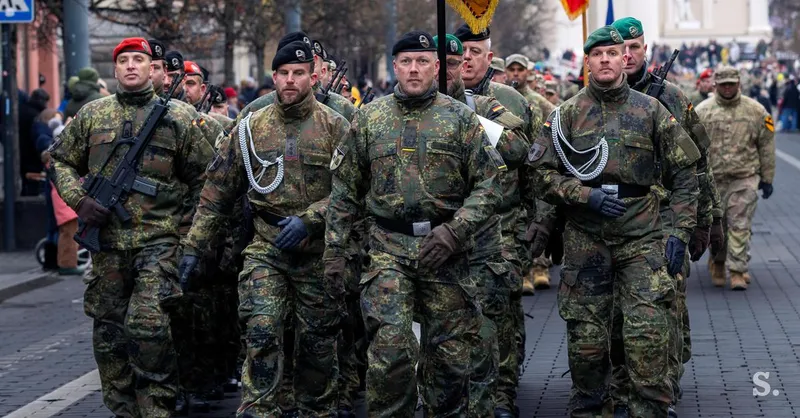 Evropske države krepijo vojaško prisotnost na Grenlandiji z misijo Nato