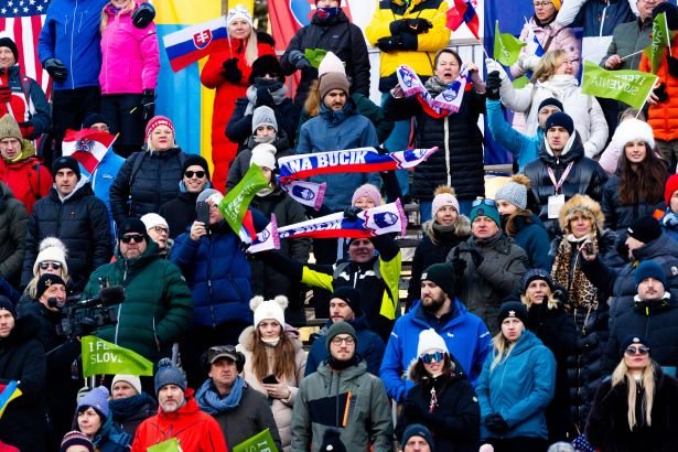 Zmaga Camille Rast v Kranjski Gori na slovesu Ane Bucik Jogan
