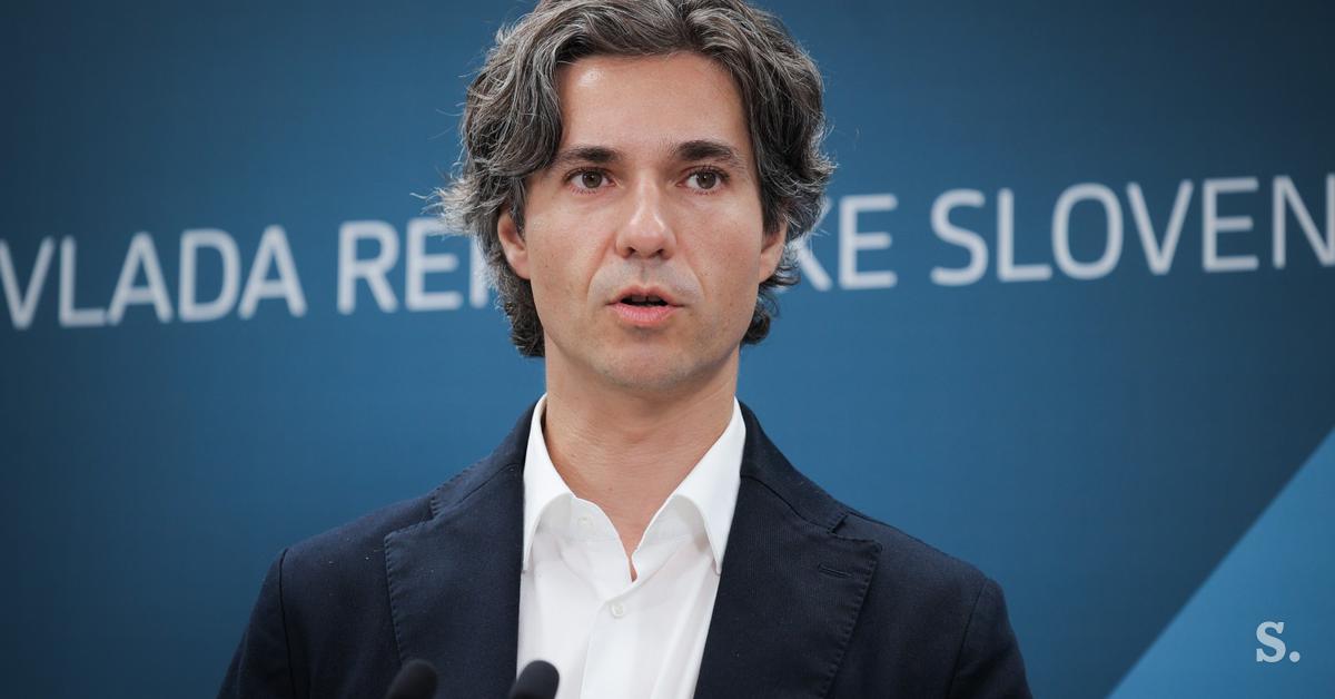 Za interpelacijo ministra Mesca predvidenih 12 ur