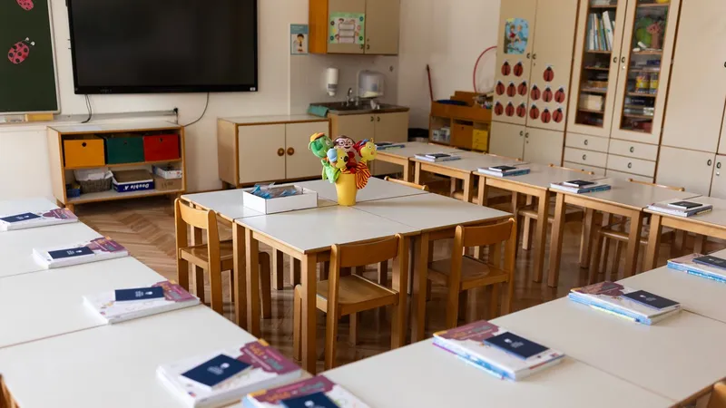 Sviz ostro kritizira sestavo strokovnega sveta za reformo vzgoje in izobraževanja