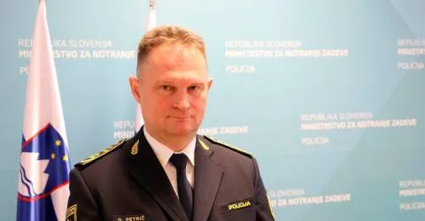 Policisti na Fužinah s strelnim orožjem usodno ustavili napadalca z noži