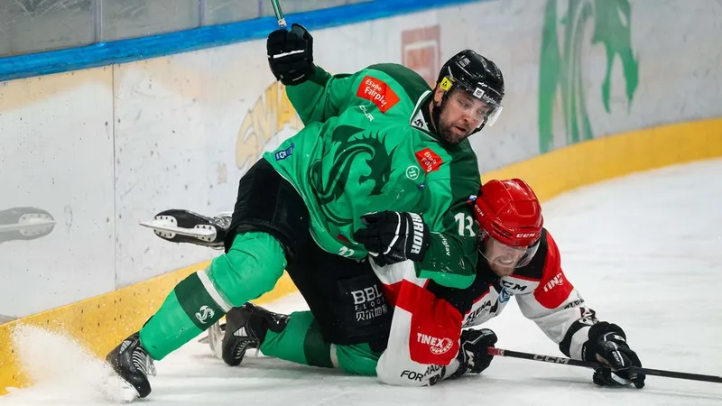 Hokejisti Olimpije s tretjo zmago nad Jesenicami do 21. naslova državnih prvakov