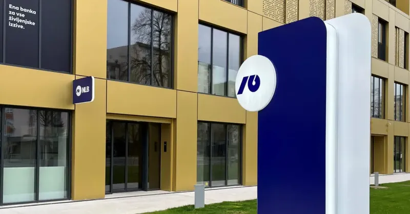 NLB in Raiffeisen Bank International v boju za prevzem Addiko Bank