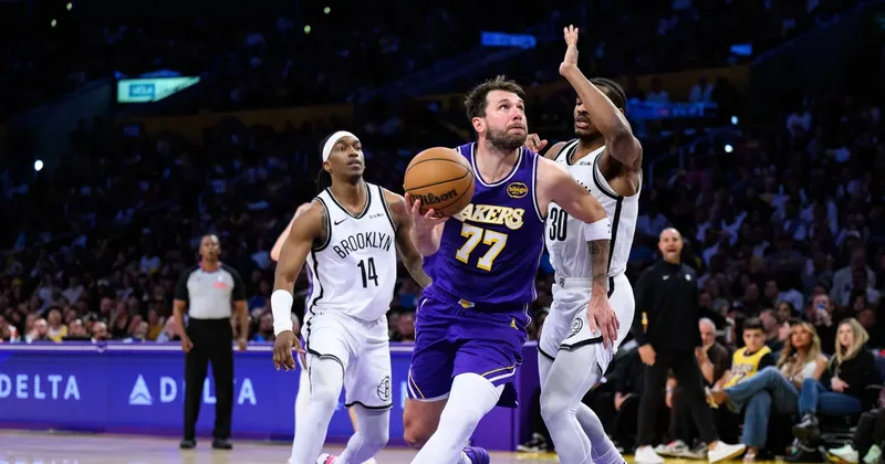 Luka Dončić s 15.000 točkami popeljal Los Angeles Lakers do 50. zmage
