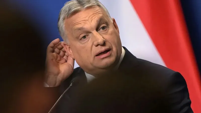 Орбан одби да биде пратеник