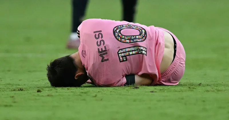 Lionel Messi predčasno z igrišča zaradi utrujenosti na tekmi Inter Miamija