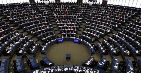 Evropski parlament podprl pobudo Moj glas, moja odločitev za varen in dostopen splav