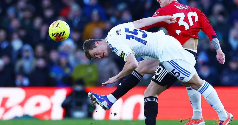 Leeds Jake Bijola in Manchester United Benjamina Šeška sta se razšla z 1:1