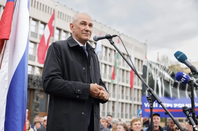 SDS napoveduje posvetovalni referendum o zmanjšanju birokracije v javni upravi