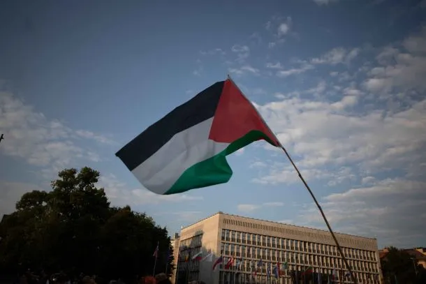 Izraelski parlament sprejel zakon o smrtni kazni za Palestince