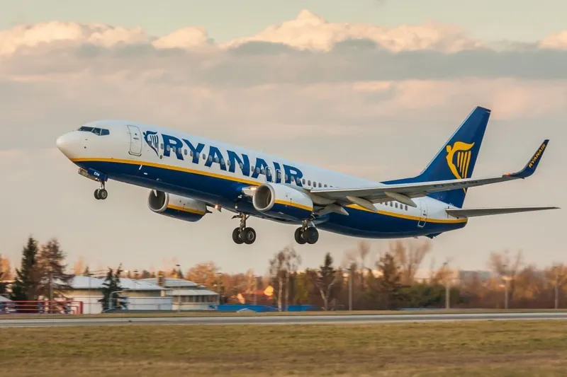 Ryanair napoveduje zvišanje cen vozovnic zaradi rasti cen letalskega goriva